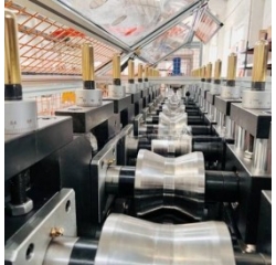 宜興邊龍骨機